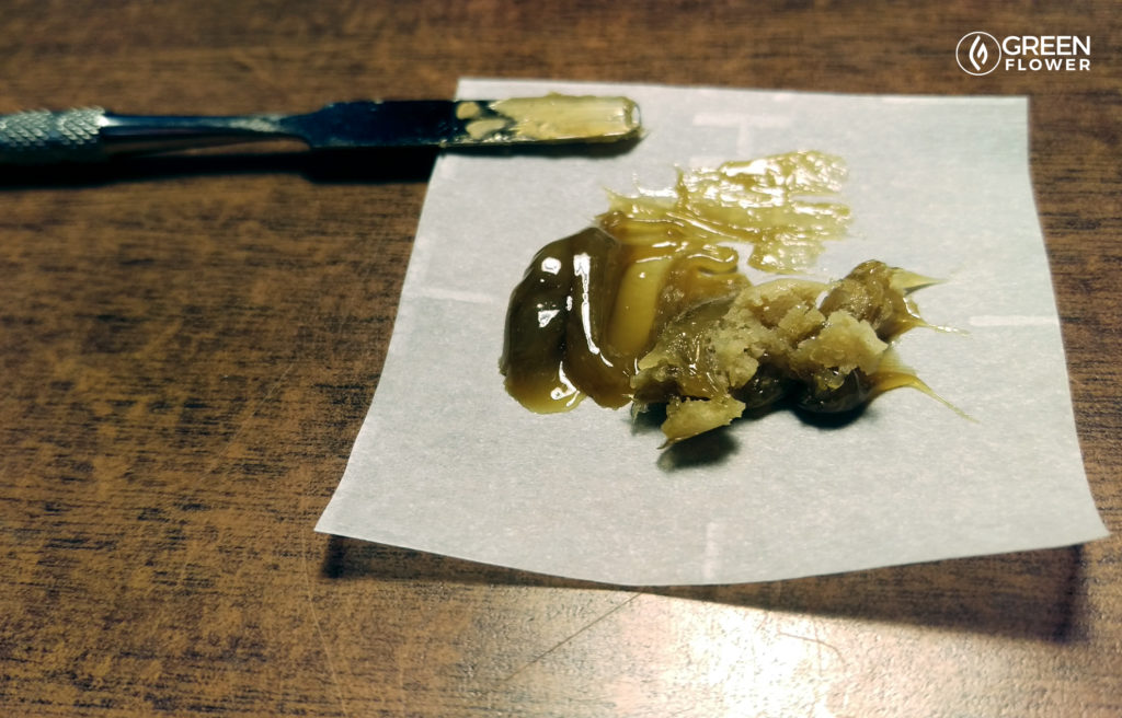 rosin extract on parchment paper with dab tool